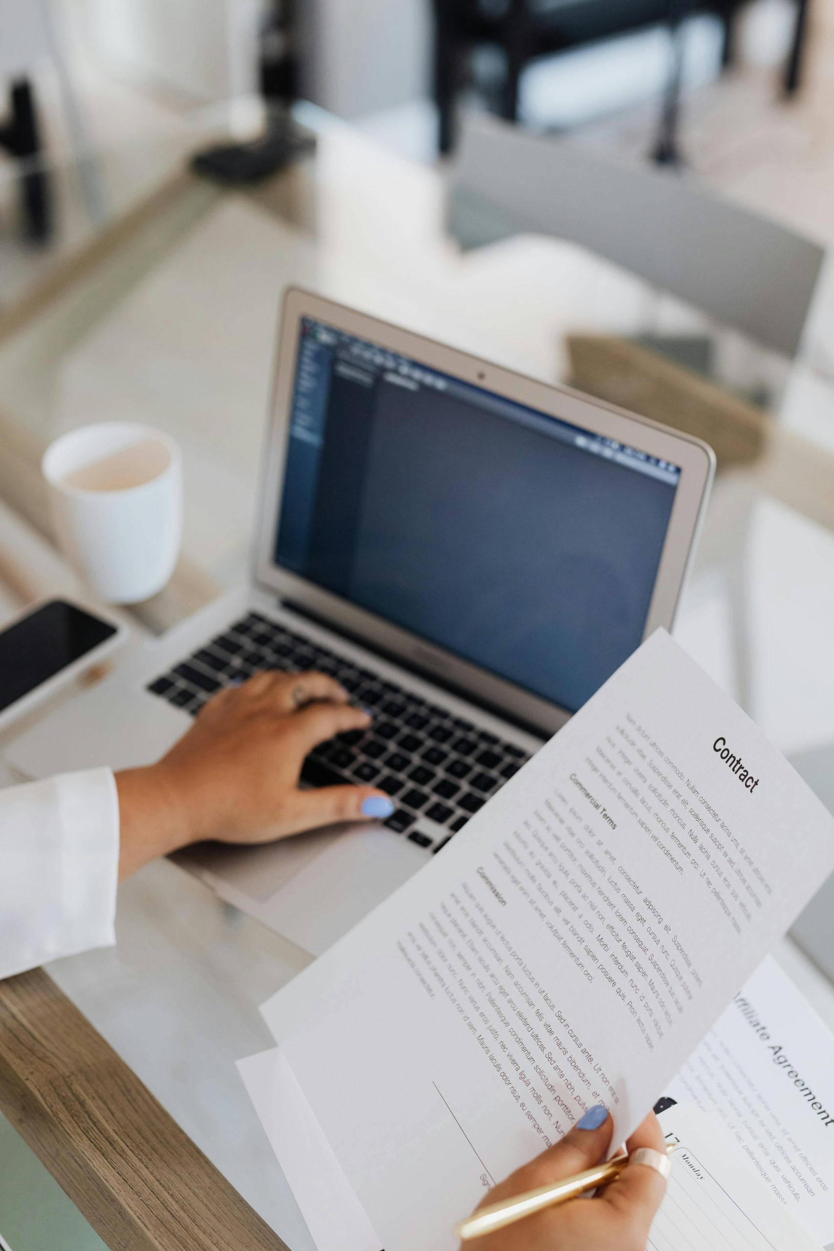 How Lawyers Should Use AI Responsibly- Productivity, Prompts and Data Risk - 02